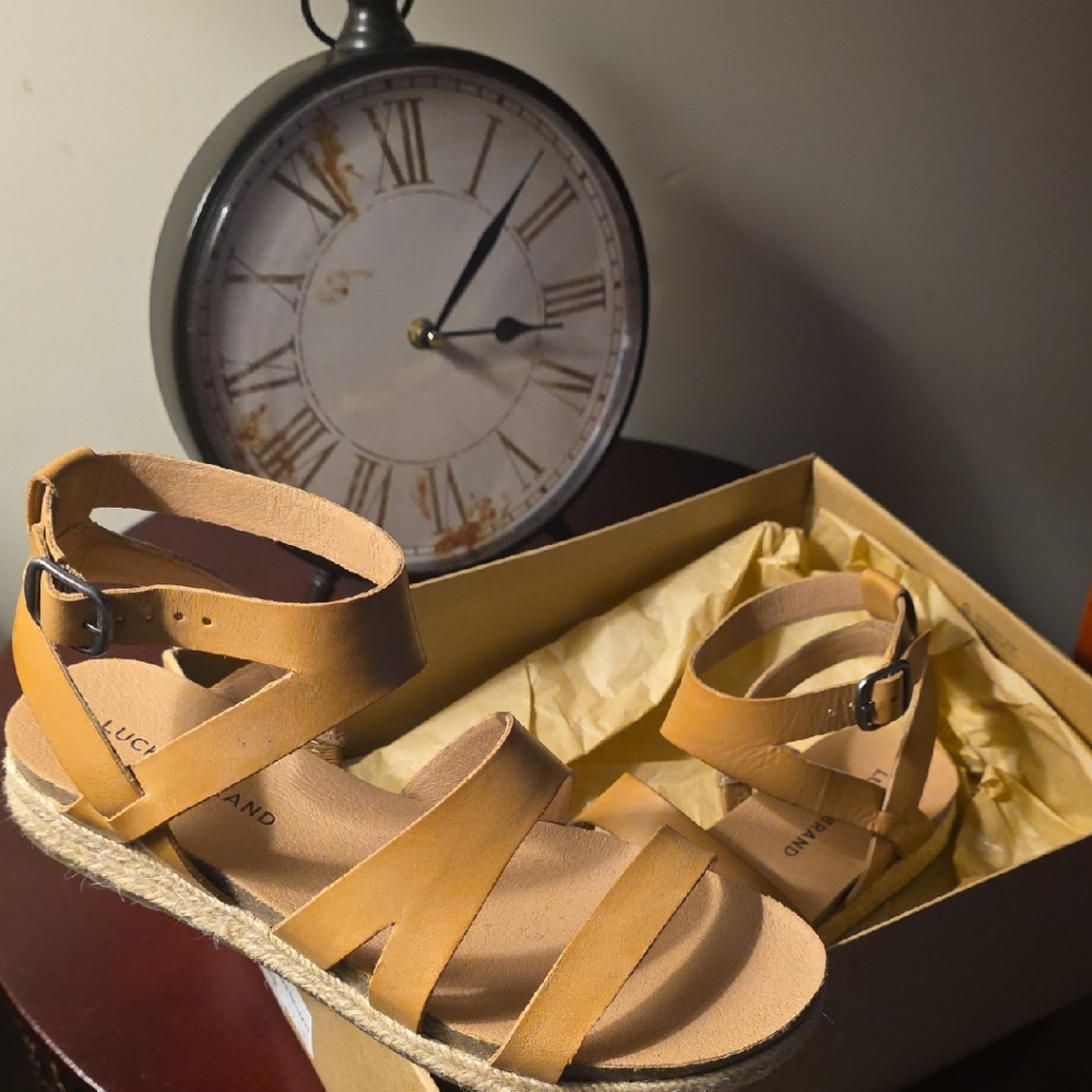 Lucky Brand Tan Strappy Espadrilles